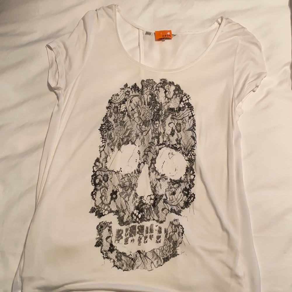 XS short sleeve Guess shirt